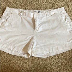 White khaki shorts
